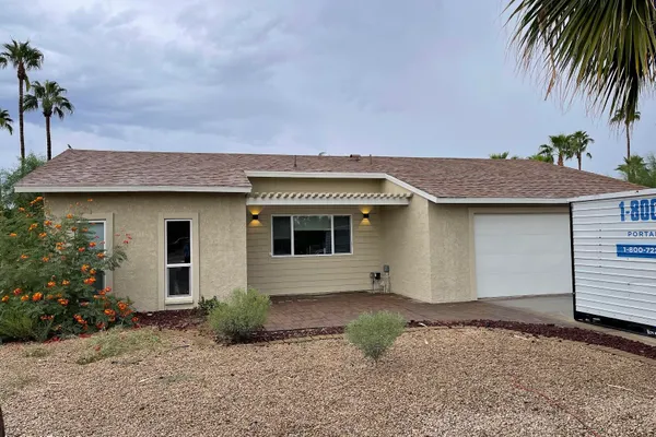 4910 E CHARTER OAK RD
