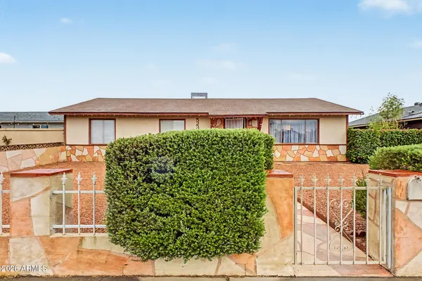 5234 S 44TH PL