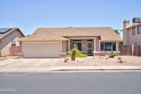 4132 W WHISPERING WIND DR
