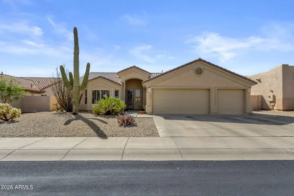 4908 E DUANE LN