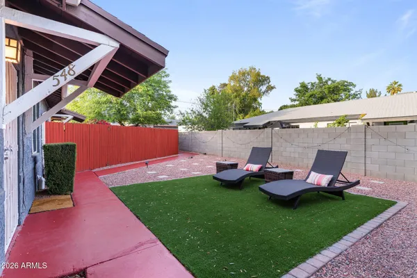 548 W SAN JUAN AVE