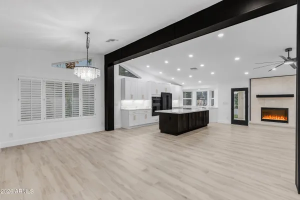 7707 E TURQUOISE AVE