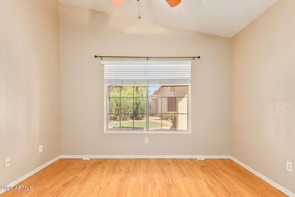 1120 N VAL VISTA DR 93