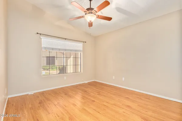 1120 N VAL VISTA DR 93