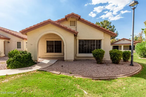 1120 N VAL VISTA DR 93