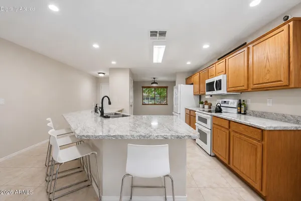 11166 W MOUNTAIN VIEW DR