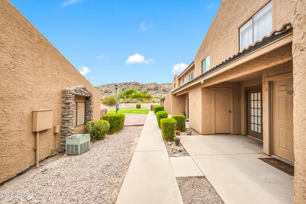 3511 E BASELINE RD 1154