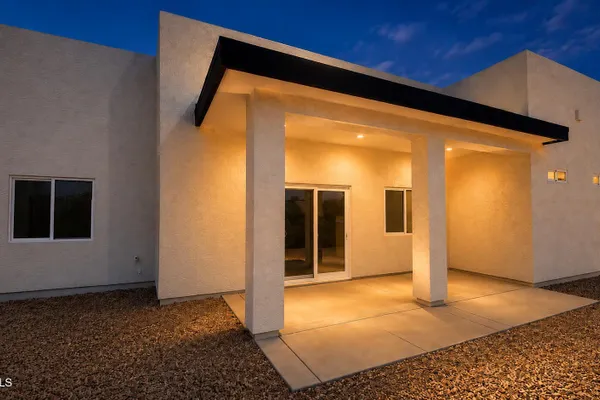4700 S ESTRELLA RD
