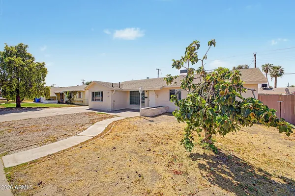 3731 W GLENN DR