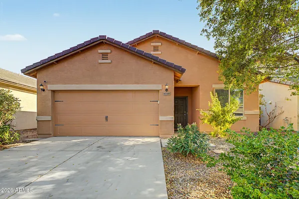 41345 W LUCERA LN