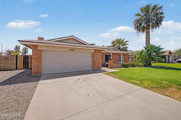 4961 W EL CAMINITO DR