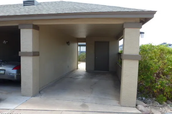 4163 E HUNTINGTON DR