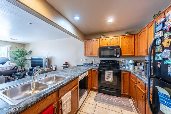 16015 N 30TH ST 103