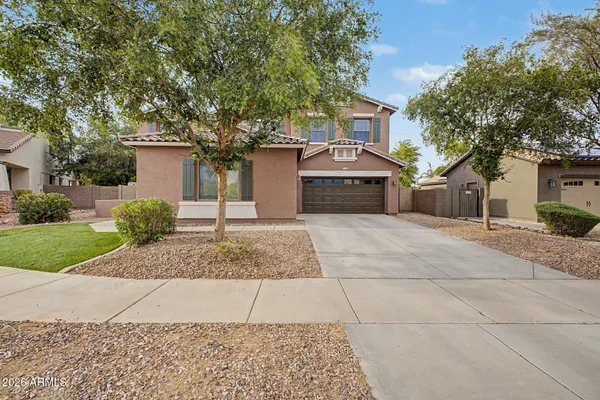 15864 W SHAW BUTTE DR