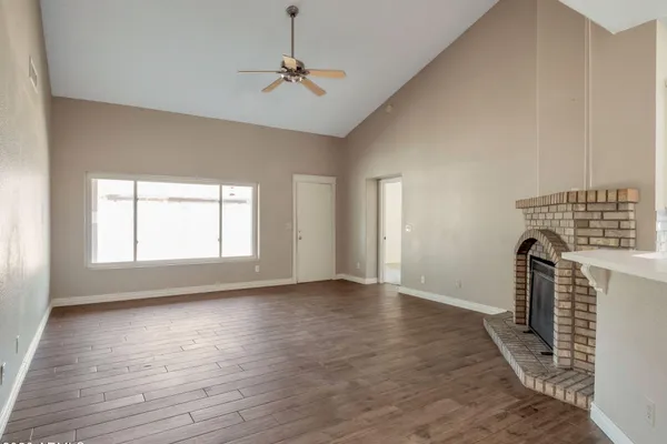 4220 W CREEDANCE BLVD