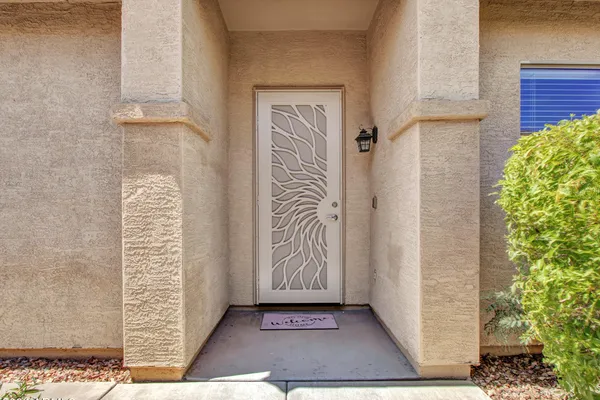 40261 N LA CANTERA DR