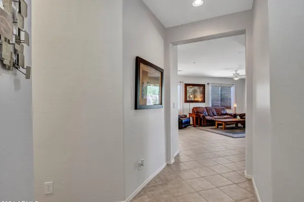 40261 N LA CANTERA DR