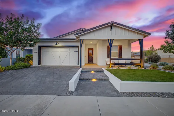 22780 E CALLE LUNA -- --