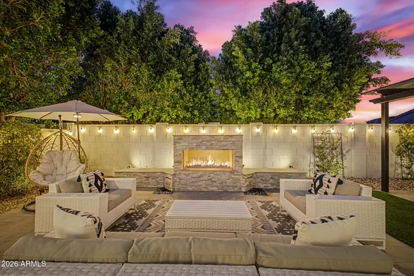 22780 E CALLE LUNA -- --