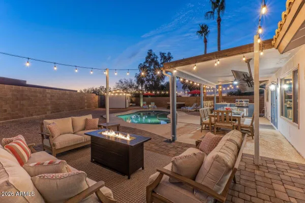 3304 N SEA PINES CIR