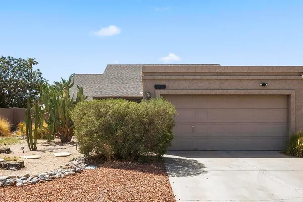 1225 E KRISTAL WAY