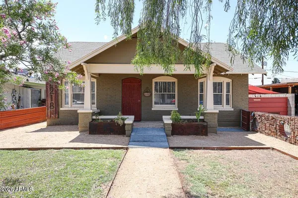 2218 N 21ST PL