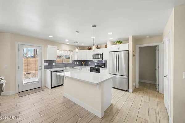 332 W 14TH AVE
