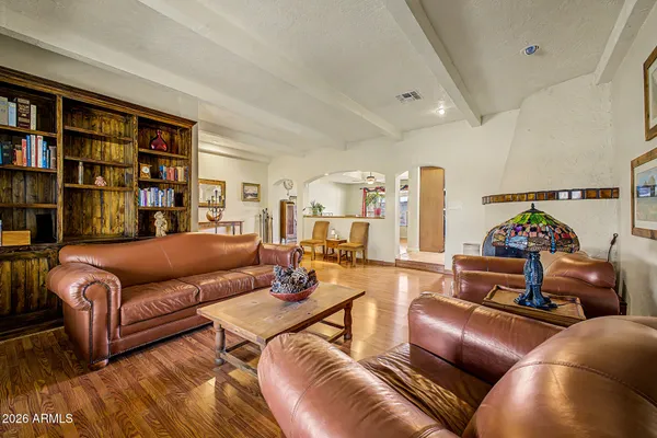 7532 W VILLA THERESA DR