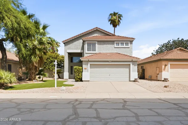 3032 E MILLBRAE LN