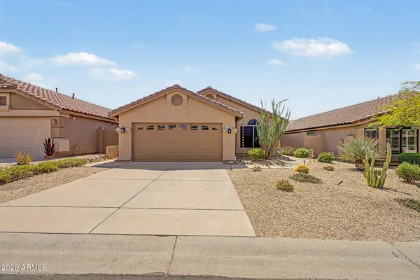 10289 E KAREN DR