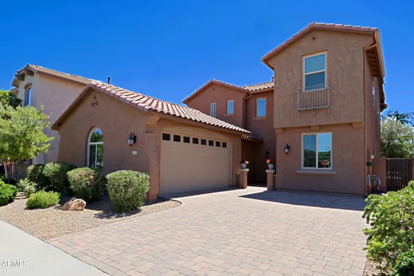 157 E CANYON WAY