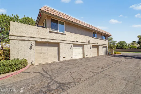 5631 S BOUNTY CT B