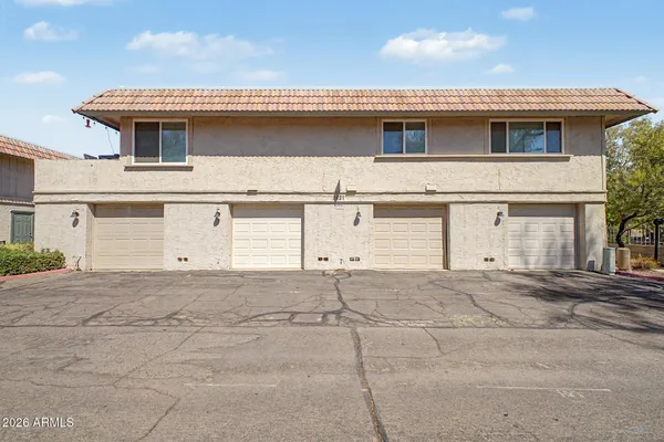 5631 S BOUNTY CT B