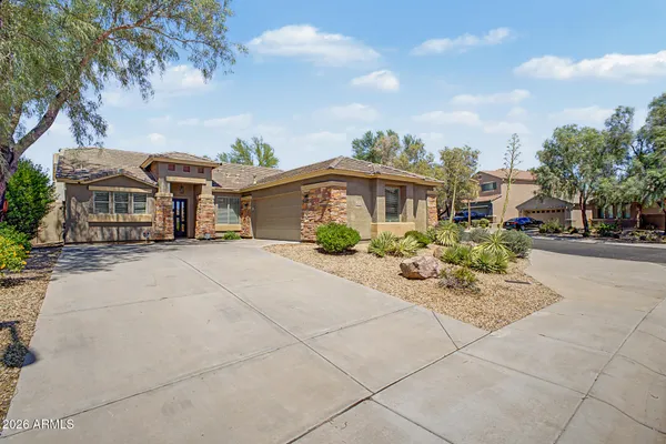 4038 E EXPEDITION WAY