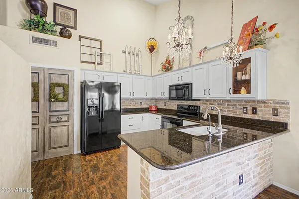 1013 N ARVADA -- --