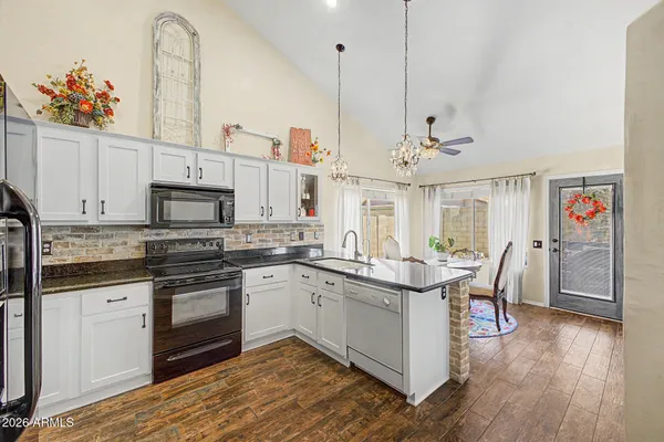 1013 N ARVADA -- --
