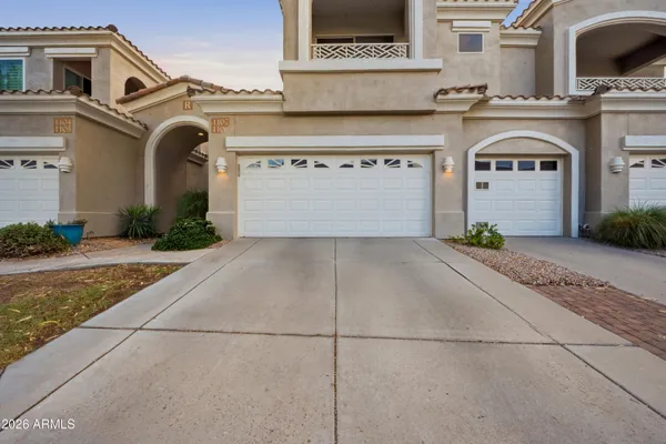3800 S CANTABRIA CIR 1107