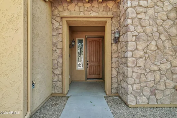 3866 E CAT BALUE DR