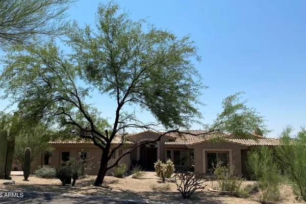8309 E EAGLE FEATHER RD