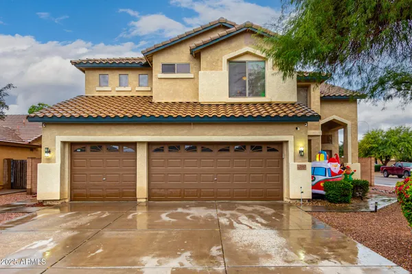 1643 E WILDHORSE PL