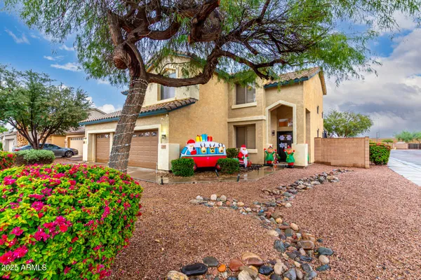 1643 E WILDHORSE PL