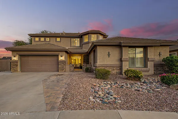 3911 E JAGUAR AVE