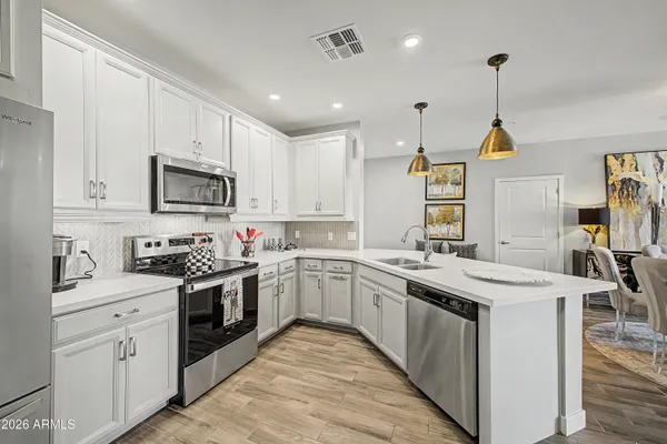 2511 W QUEEN CREEK RD 108