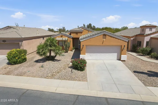 1205 N FAIRWAY DR