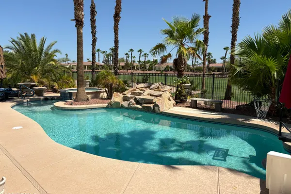 22917 N DEL MONTE DR