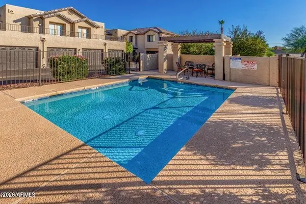 4316 E AVALON DR 7