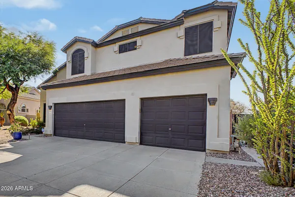 3060 N RIDGECREST -- 189