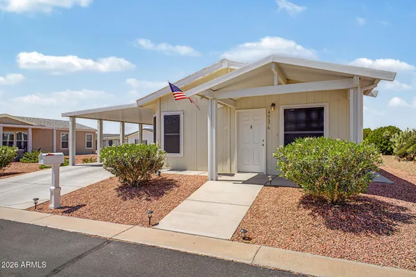 40576 N WEDGE DR