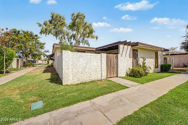 720 S DOBSON RD 104