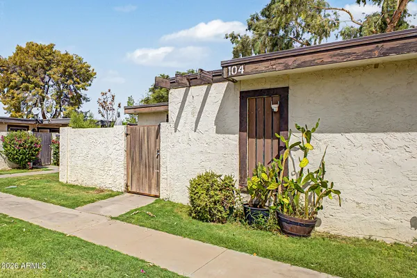 720 S DOBSON RD 104
